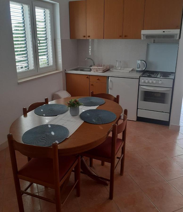 Seven Seas Apartments Mlini Bagian luar foto